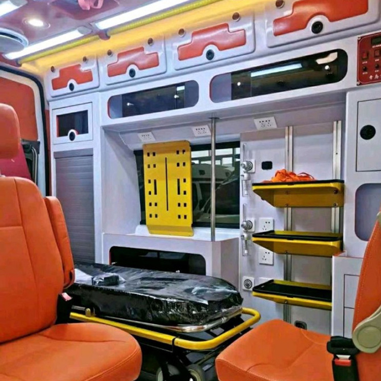 吉安长途救护车护送病人租赁价格